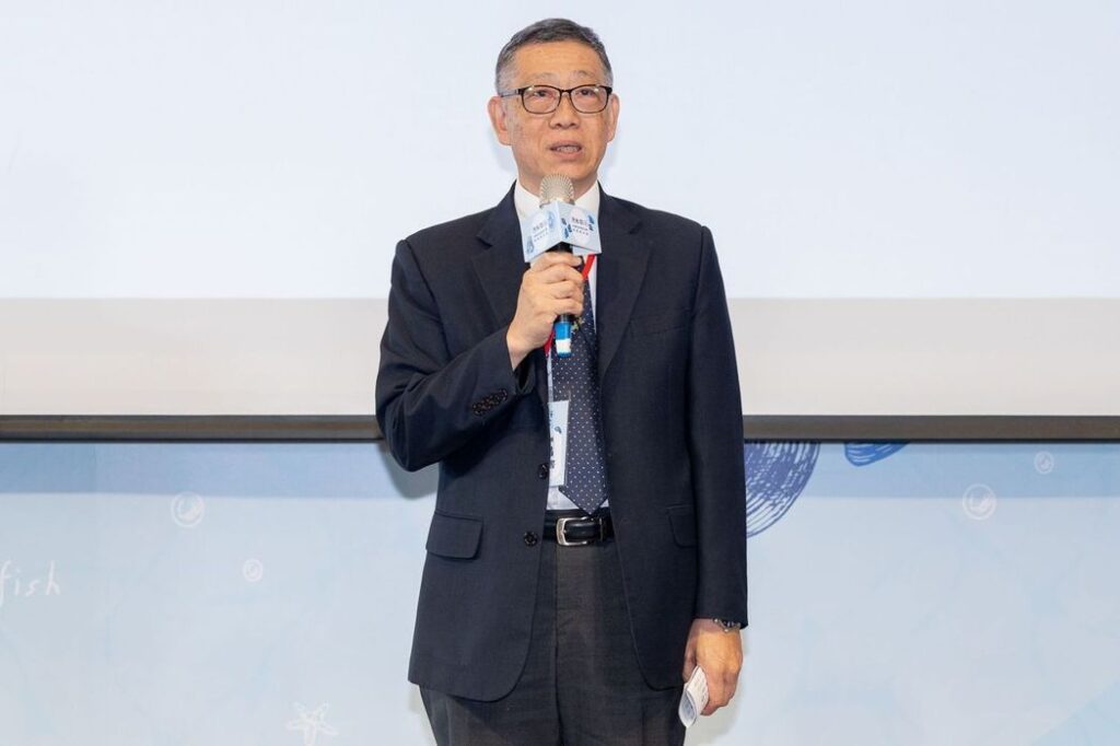 「漁我同行」水產品初級加工場攜手餐飲通路 共創跨界新篇章 | 索引新聞 INDEX News 農業部漁業署主任秘書繆自昌致詞。(圖/漁業署提供)