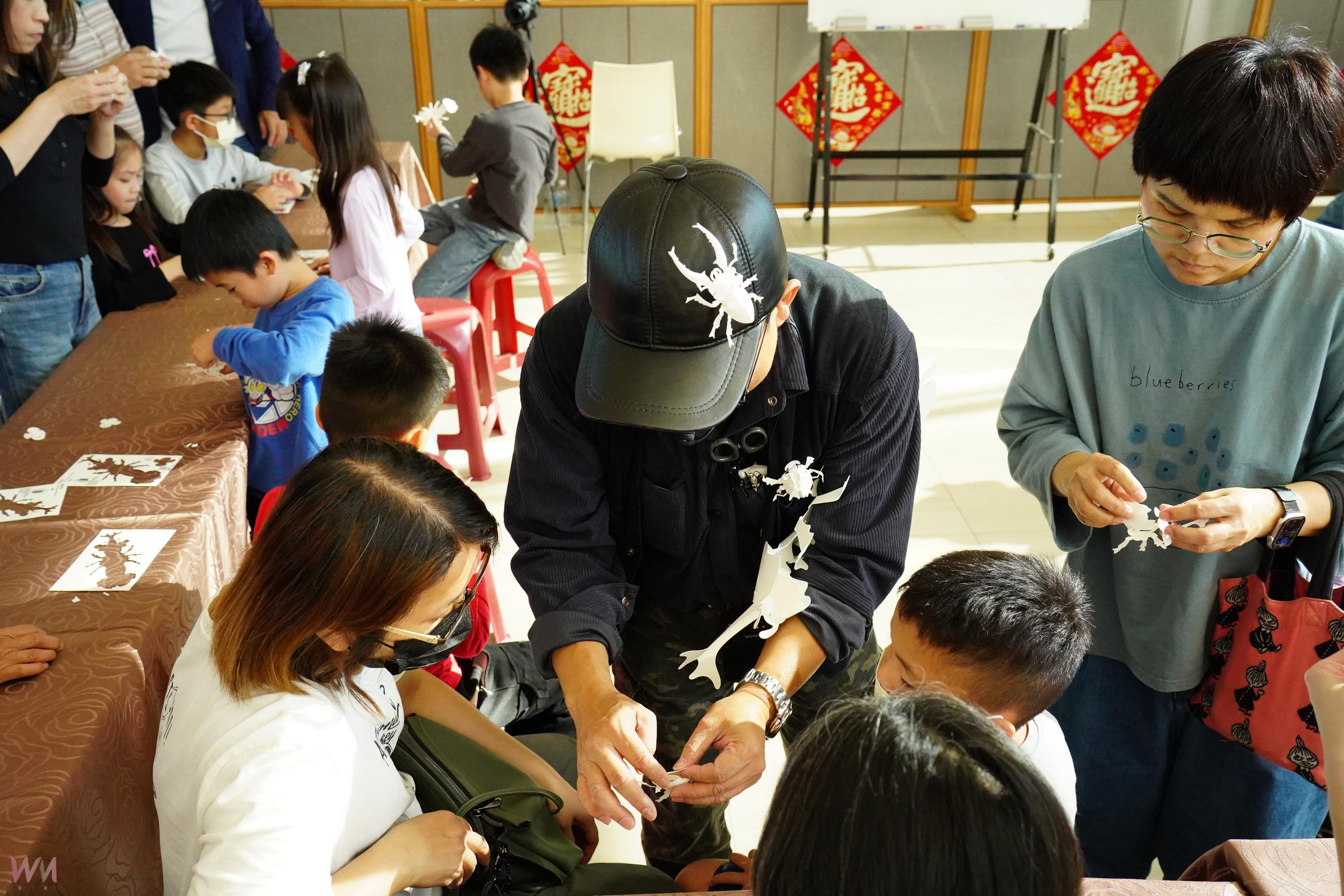 （有影片）／成美文化園舉辦昆蟲創藝PARTY　紙雕藝術與自然共舞 - https://www.watchmedia01.com