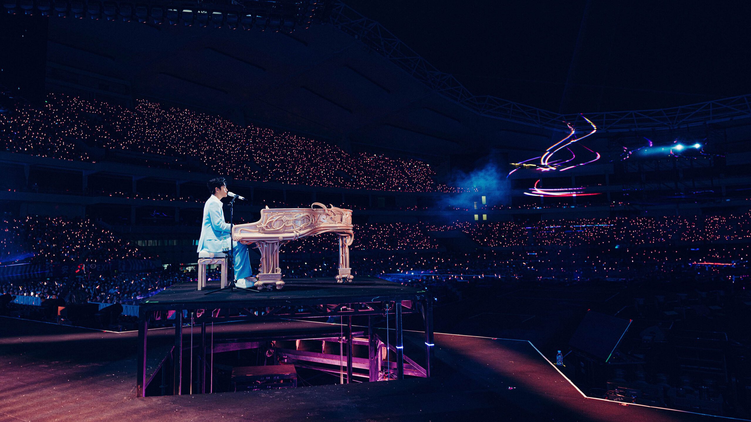 周興哲上海站化身公益行動派 籲現場捐款點亮「愛的星空」 | 索引新聞 INDEX News