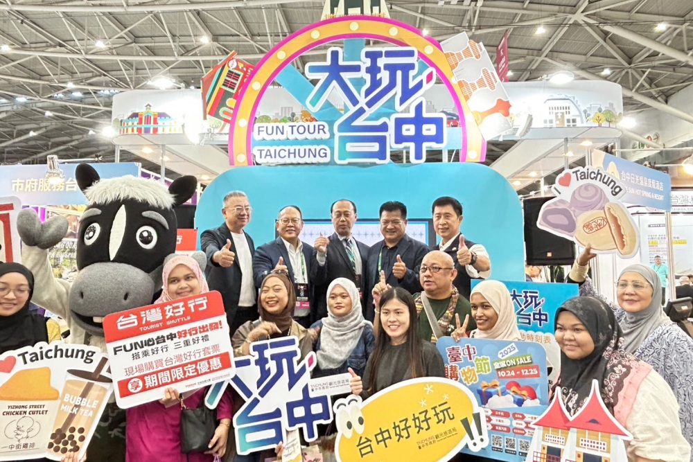 國際穆斯林遊客到訪台中館。(圖/業者提供)