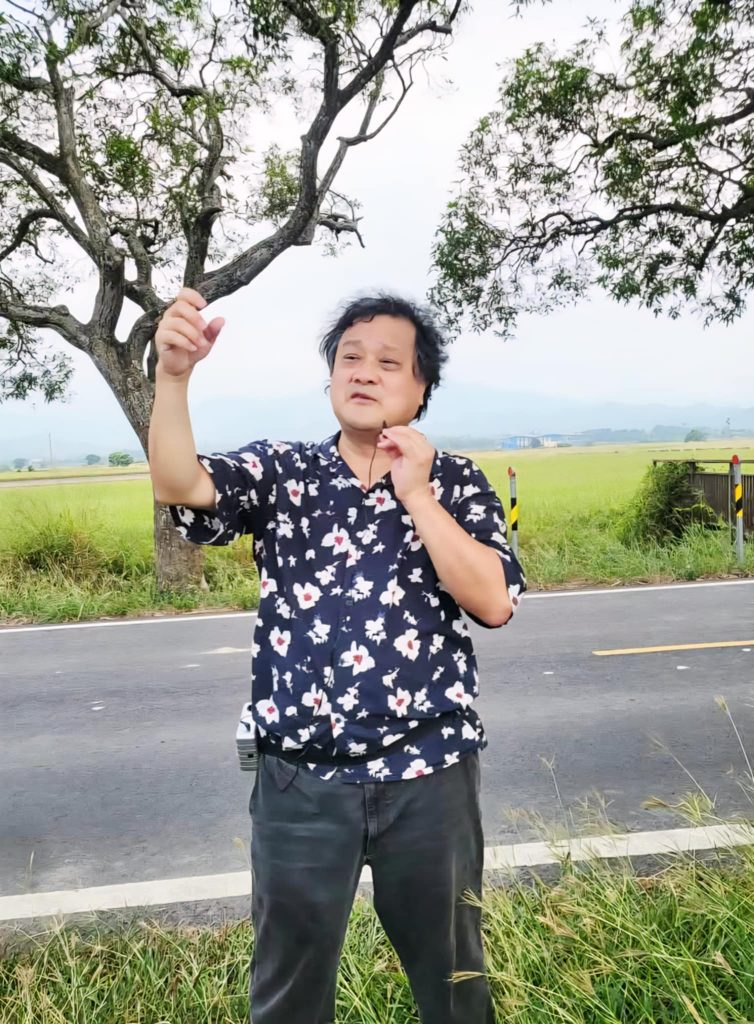 2陳世憲在台南白河竹門的綠色隧道導覽又叫做時光綠廊130年的老芒果樹最佳的風景 - 報新聞 Mega News