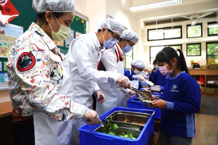 《圖說》新北持續精進校園午餐品質。〈教育局提供〉