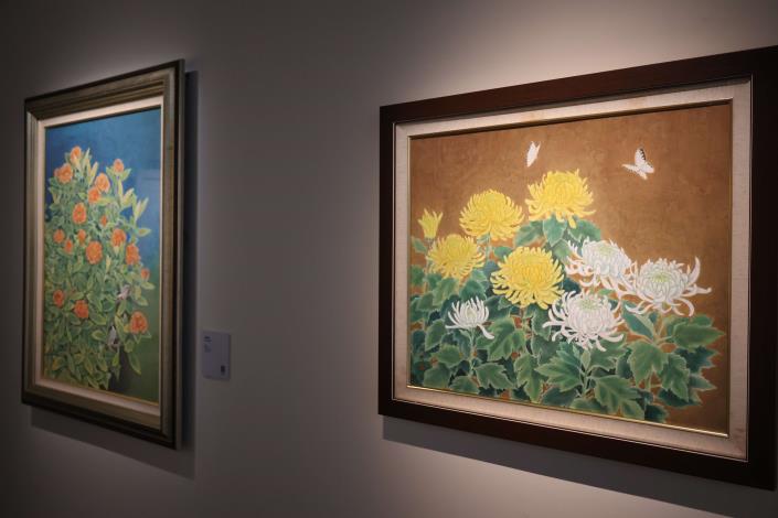 陳石柱校長的膠彩創作以花卉、植物及臺灣風景為主題，風格清新自然、溫馨雅致。
